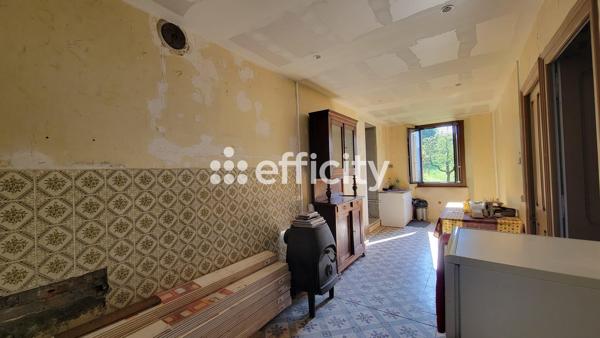 Maison
         9 pièces
        - 210 m² Bien prestige 449 000 € *