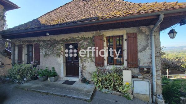 Maison
         9 pièces
        - 210 m² Bien prestige 449 000 € *