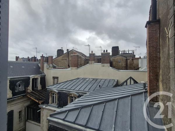 Appartement à vendre  2 pièces - 54,80 m 2   BAYONNE  - 64