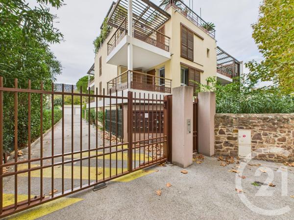 Appartement T2 à vendre  2 pièces - 45,24 m2 LA VALETTE DU VAR - 83