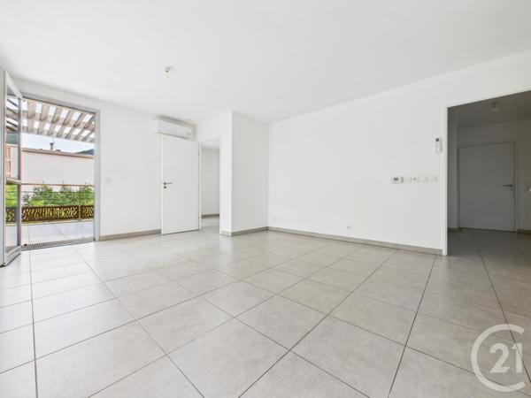 Appartement T2 à vendre  2 pièces - 45,24 m2 LA VALETTE DU VAR - 83