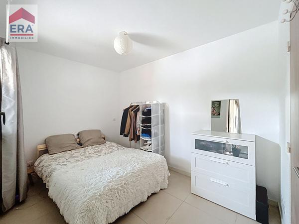 EXCLUSIVITÉ A VENDRE  - AIX-EN-PROVENCE  - APPARTEMENT DE TYPE 2 ET TERRASSE - CV  vendu loué