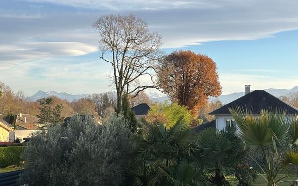 Maison à vendre    7 pièces •  Idron