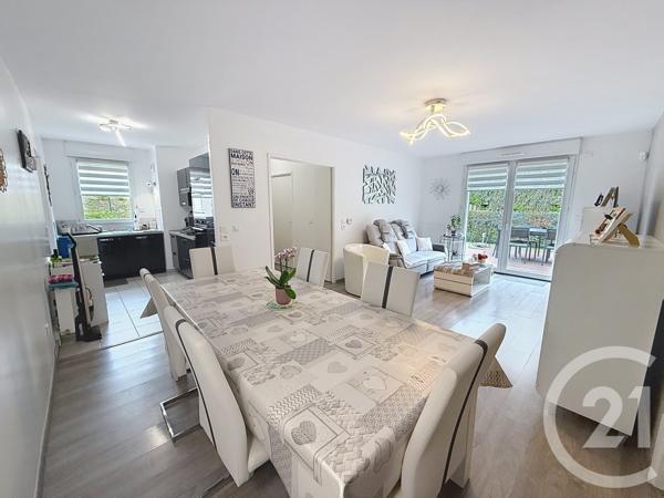 Appartement F4 à vendre  4 pièces - 81,20 m2 DAMMARTIN EN GOELE - 77