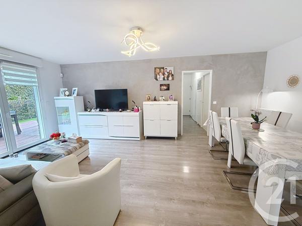 Appartement F4 à vendre  4 pièces - 81,20 m2 DAMMARTIN EN GOELE - 77