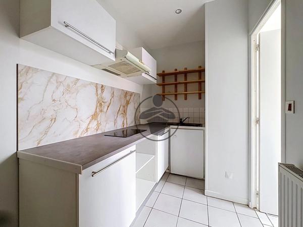 Location                                                      Appartement
                        
                     3 pièces                      57 m2                     à Saint-Quentin