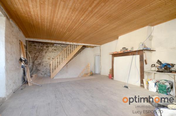 Maison à vendre 6 pièces BRIGUEUIL (16)