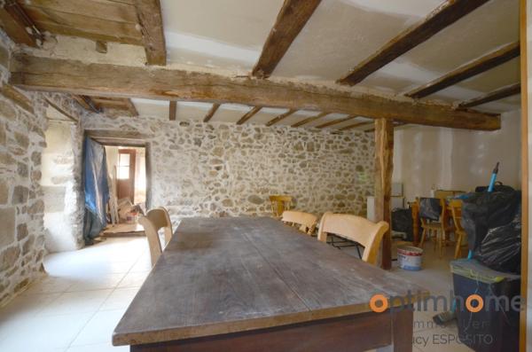 Maison à vendre 6 pièces BRIGUEUIL (16)