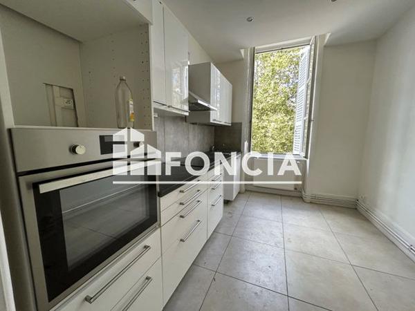 Location Appartement 3 pièces 81.1 m² - 7-9 AVENUE MARCELLIN BERTHELOT Vienne 38200