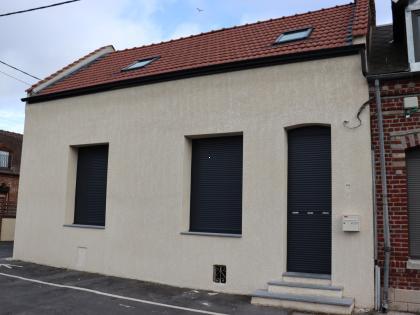 Maison individuelle - Cambrai - Réf.:3082 MAISON INDIVIDUELLE AVEC GARAGE AXE CAMBRAI SAINT QUENTIN