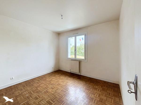 Maison à vendre 161 250 € Saint-Épain 3 p 61 m² DPE D