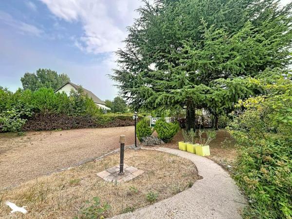 Maison à vendre 161 250 € Saint-Épain 3 p 61 m² DPE D