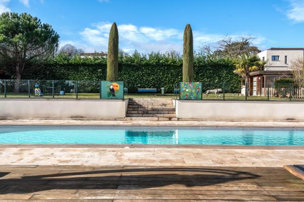 Saint-Cyr-au-Mont-d'Or - Maison contemporaine 245 m² - 4 chambres - Jardin 2000 m² - Piscine