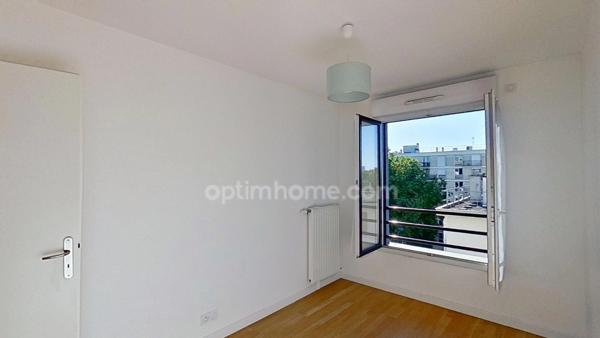 MAISONS ALFORT Centre Ville - Magnifique Penthouse de 4 Pièces - 87 m²avec sa terrasse d'exception de 120 m² + 2 emplacements de parking