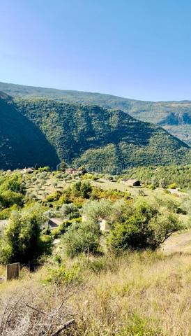 Terrain de 2 126 m²