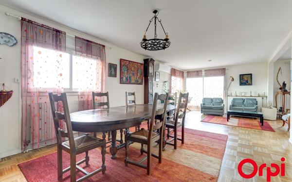Appartement à vendre    6 pièces • 170,46 m2 Lyon 4