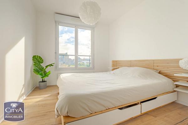 Appartement à vendre 3 pièces 73m² Tours (37000)