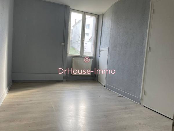 Immeuble à vendre 11 pièces de 260 m²