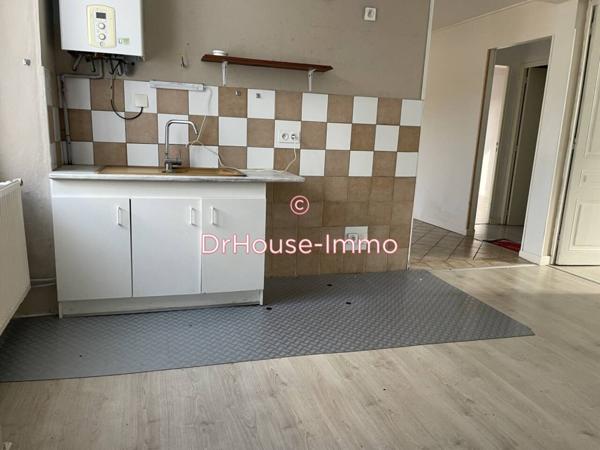 Immeuble à vendre 11 pièces de 260 m²