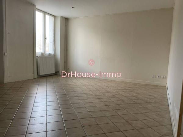 Immeuble à vendre 11 pièces de 260 m²