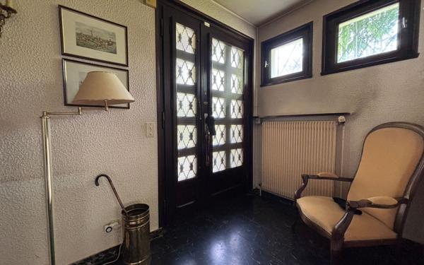 Maison à vendre    5 pièces • 207 m2 Gex