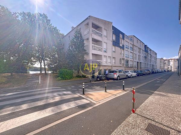 Vente appartement La Rochelle : 179 088 € - AJP Immobilier Rochefort
