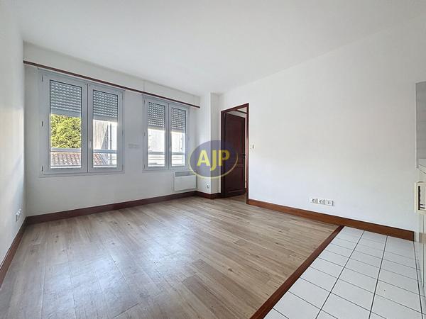 Vente appartement La Rochelle : 179 088 € - AJP Immobilier Rochefort