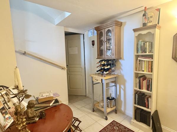 Maison de village en pierre avec terrasse, jardin et vue magnifique