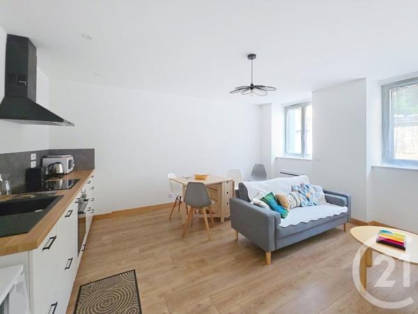 Immeuble à vendre  300 m2 CASTILLON EN COUSERANS - 09