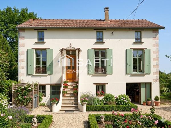 Maison de caractère avec grand terrain arboré