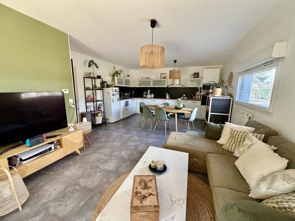 Appartement 257 004 € Villenave-d'Ornon 3 p 65 m² DPE C
