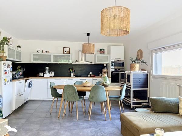 Appartement 257 004 € Villenave-d'Ornon 3 p 65 m² DPE C