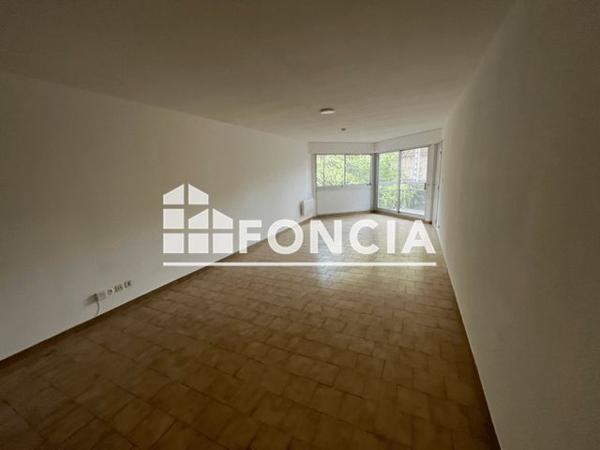 Location Studio 43.05 m² - 142 AVENUE VAL DE MONTFERRAND Montpellier 34090