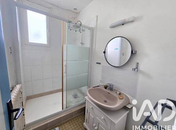 Maison à vendre 5 pièces 81 m² Saint-Julien-les-Villas