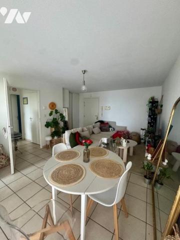 VENDOME APPARTEMENT T2 avec TERRASSE et JARDIN