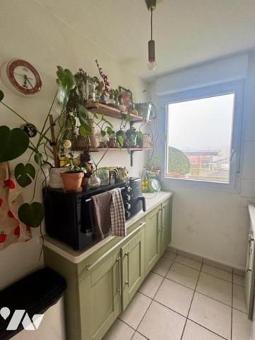 VENDOME APPARTEMENT T2 avec TERRASSE et JARDIN