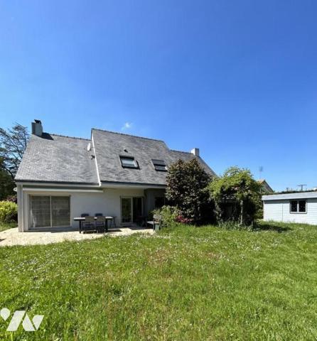 Au calme - à 1 km des commerces et des commodités du centre-bourg de LA BAULE-ESCOUBLAC