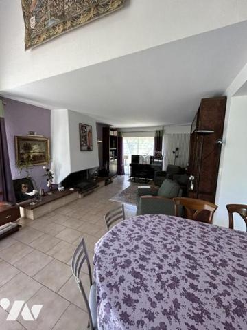 Au calme - à 1 km des commerces et des commodités du centre-bourg de LA BAULE-ESCOUBLAC