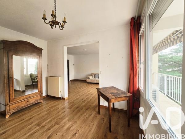 Appartement à vendre 4 pièces 99 m² Nîmes