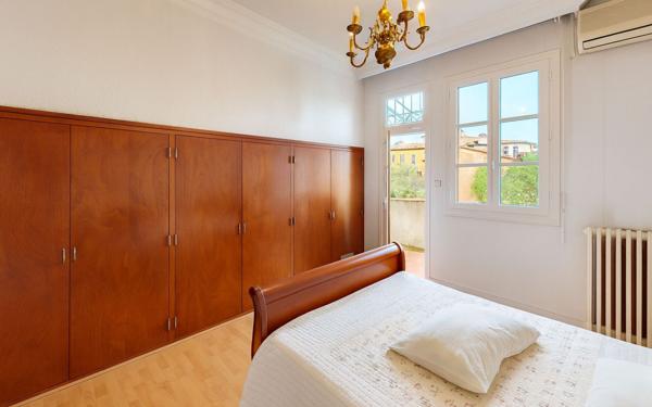 Maison à vendre    6 pièces • 166,22 m2 Toulouse