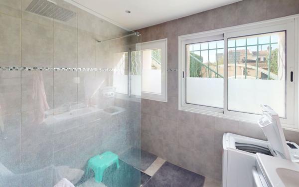 Maison à vendre    6 pièces • 166,22 m2 Toulouse