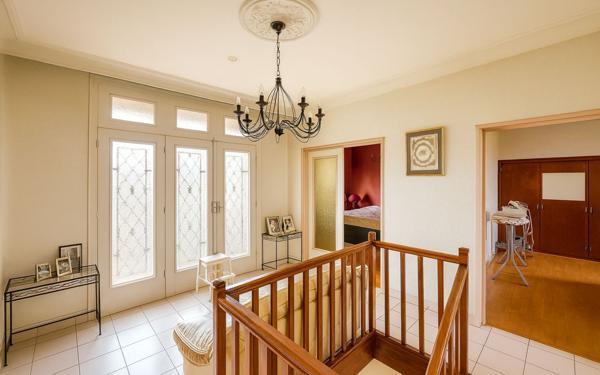 Maison à vendre    6 pièces • 166,22 m2 Toulouse