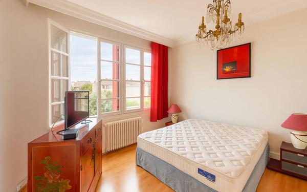 Maison à vendre    6 pièces • 166,22 m2 Toulouse