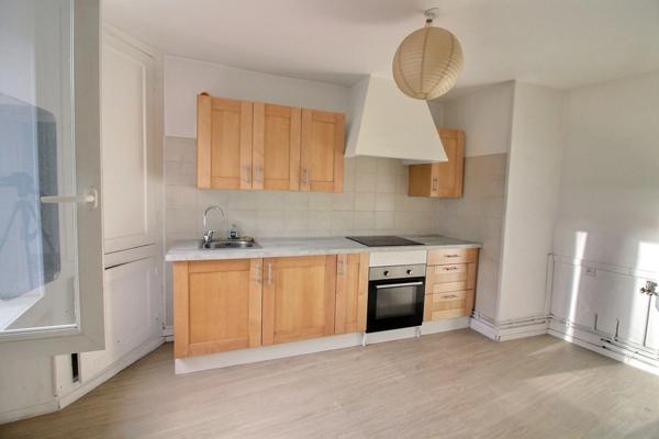 Appartement 2 pièces en RDC avec box à louer à MAULE (78)