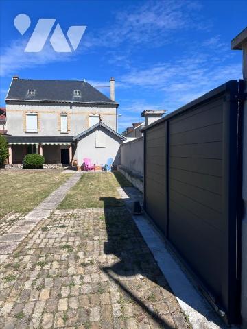 EXCLUSIVITE SAINT BRICE COURCELLES MAISON ANCIENNE JARDIN GARAGE