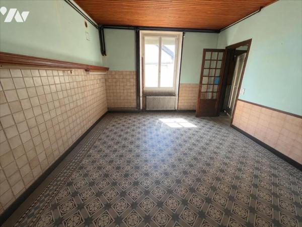 EXCLUSIVITE SAINT BRICE COURCELLES MAISON ANCIENNE JARDIN GARAGE