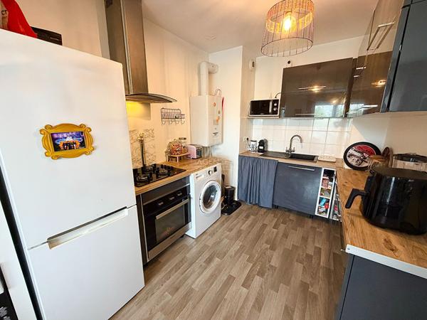Appartement 2 pièces à vendre à Courdimanche - Exclusivité Agence Principale Cergy €184 000 ** - Référence 2287