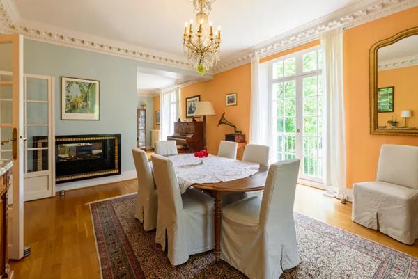 maison 8 pièces 306m² à vendre à Mont-de-Marsan
