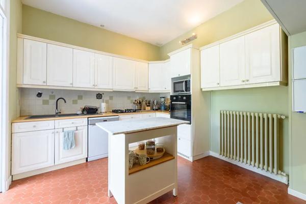 maison 8 pièces 306m² à vendre à Mont-de-Marsan