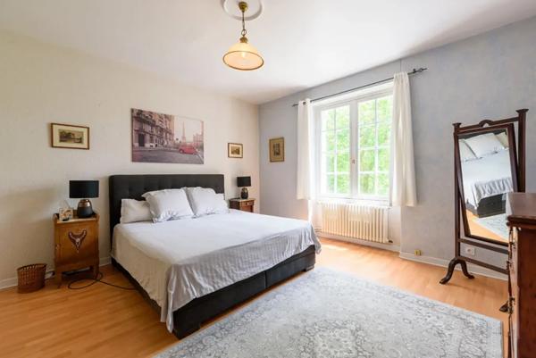 maison 8 pièces 306m² à vendre à Mont-de-Marsan